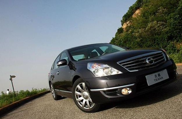 日產(chǎn) 天籟 公爵 3.5L XV VIP 尊領版 2011款