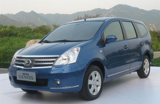 日產(chǎn) 駿逸 1.8XE 標(biāo)準(zhǔn)型 自動(dòng)