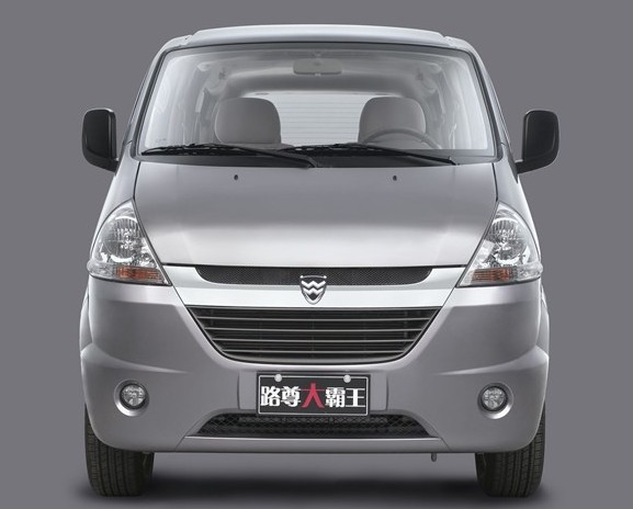 哈飛 路尊大霸王 1.3L 標(biāo)準(zhǔn)型 國三 2010款