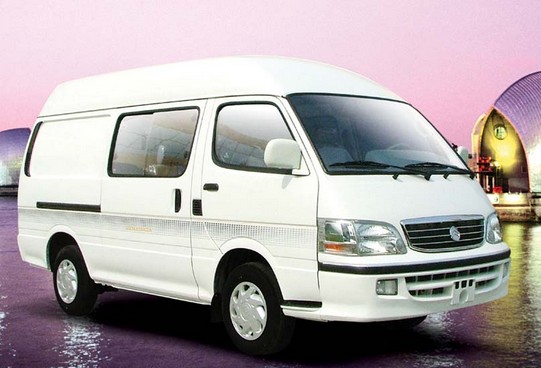 大金龍 海獅 標準版 豪華型 XMQ6520E3 (11座長軸中頂) 2010款