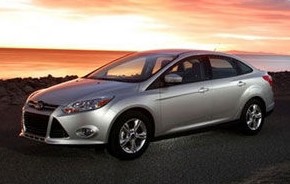 長(zhǎng)安福特 福克斯三廂 經(jīng)典款 1.8L 手動(dòng) 時(shí)尚型 2012款
