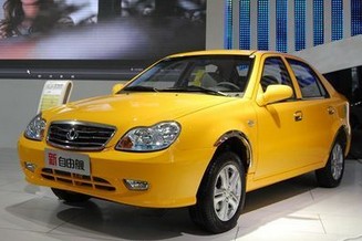 2012款自由艦1.5L 手動(dòng)運(yùn)動(dòng)型II